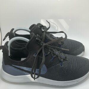 Nike Free TR 8 Training Women’s USA 9M Sneaker Metallic Black ASTRAL AJ7833-044